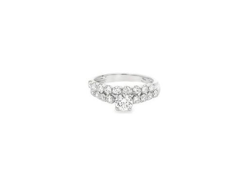 18K White Gold Two-Piece Ring Set with Natural Round Diamonds, Including a Central Solitaire Diamond